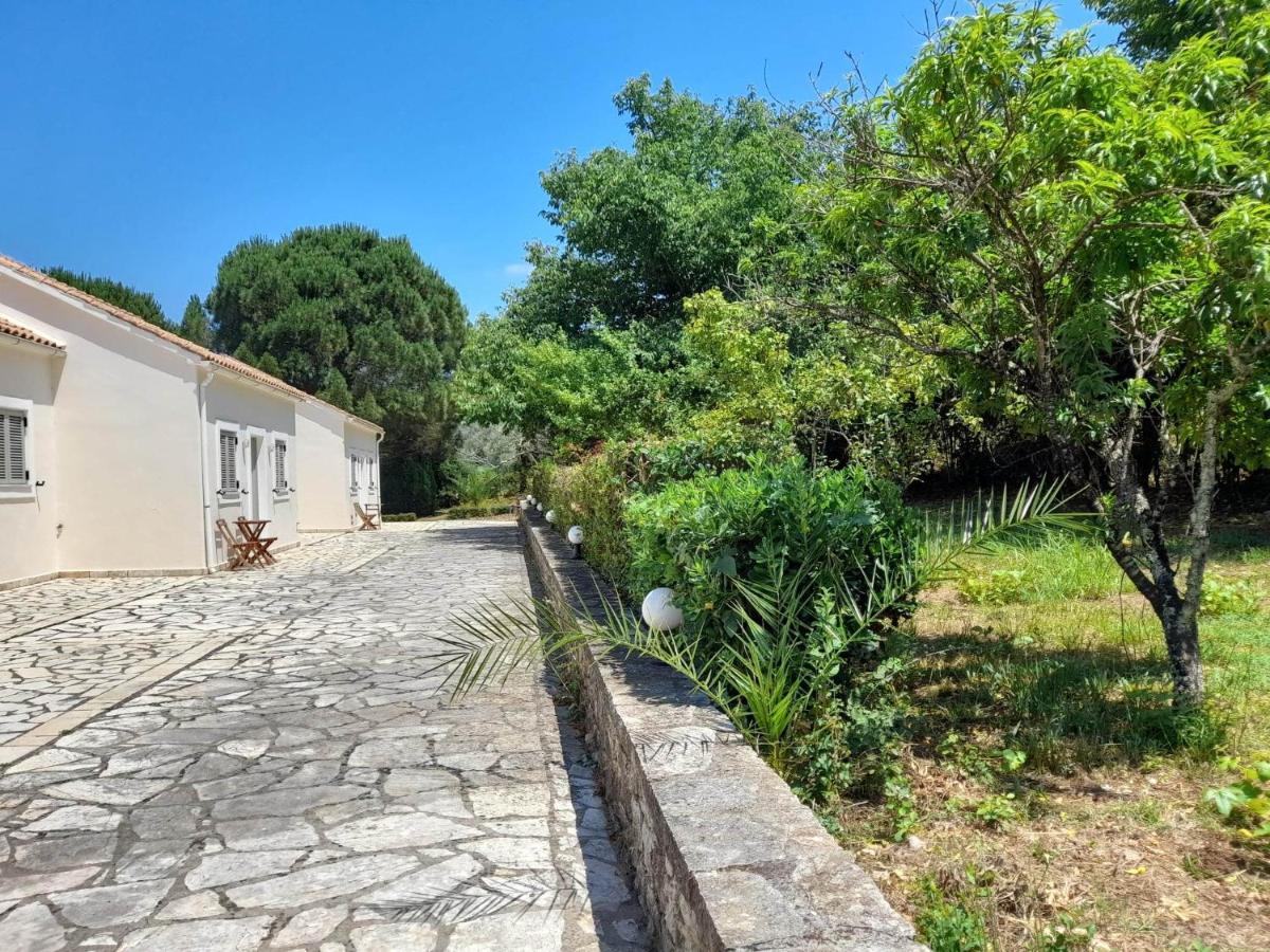 Lemontree Apartments Kassiopi Bagian luar foto