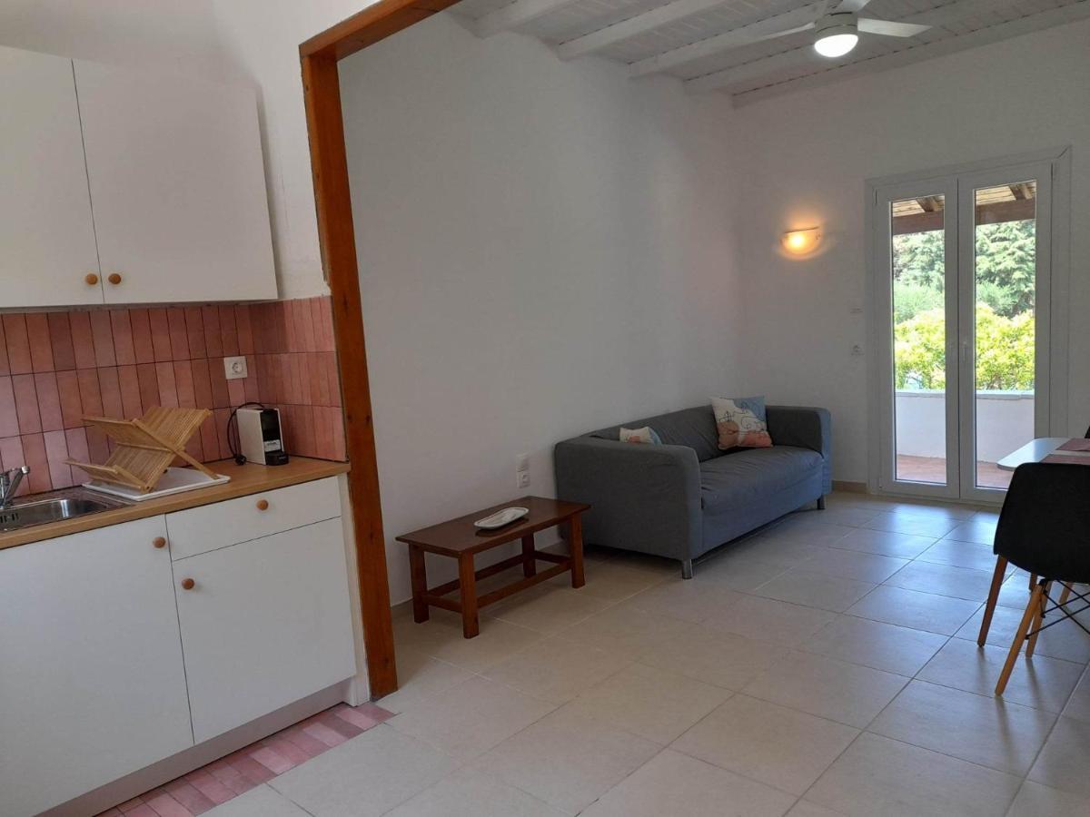 Lemontree Apartments Kassiopi Bagian luar foto