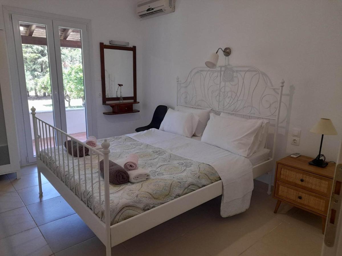 Lemontree Apartments Kassiopi Bagian luar foto