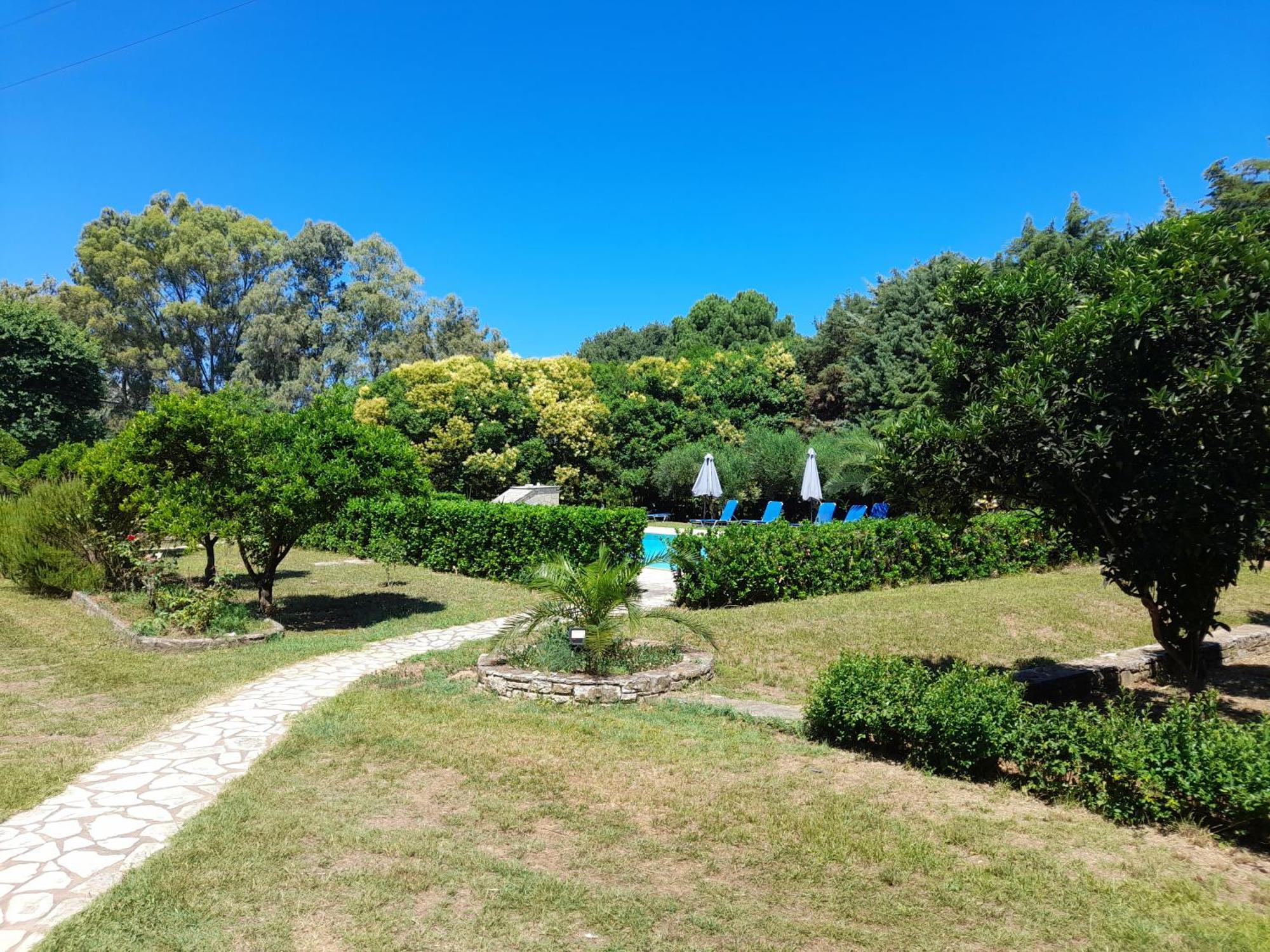 Lemontree Apartments Kassiopi Bagian luar foto