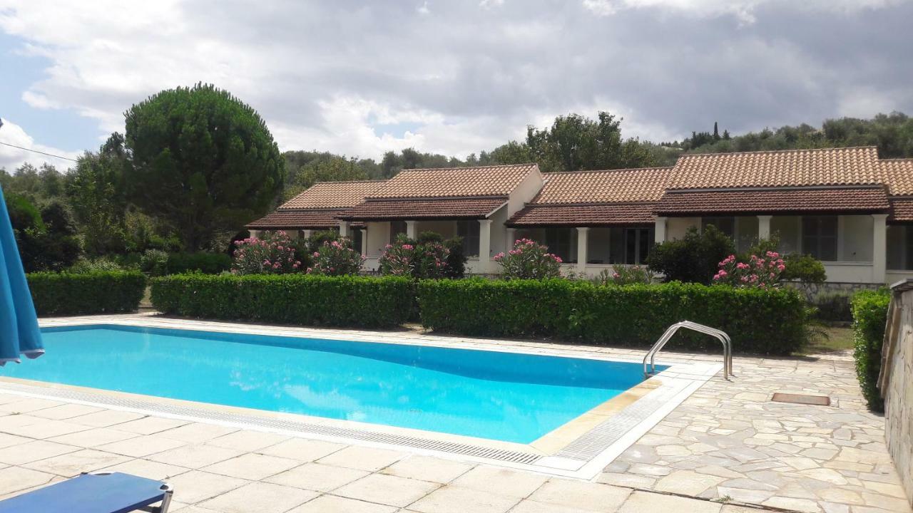 Lemontree Apartments Kassiopi Bagian luar foto