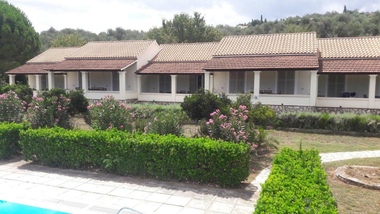 Lemontree Apartments Kassiopi Bagian luar foto